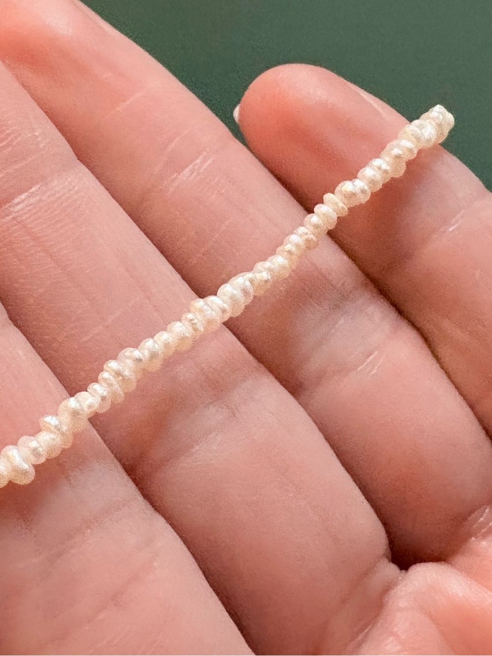MEW Maayaz MINI JOHER Pearl & Gold Thread Bracelet Adjustable - Picture 7 of 9
